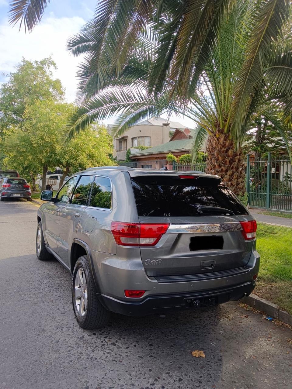 Jeep Grand Cherokee Laredo 4x4 2012
