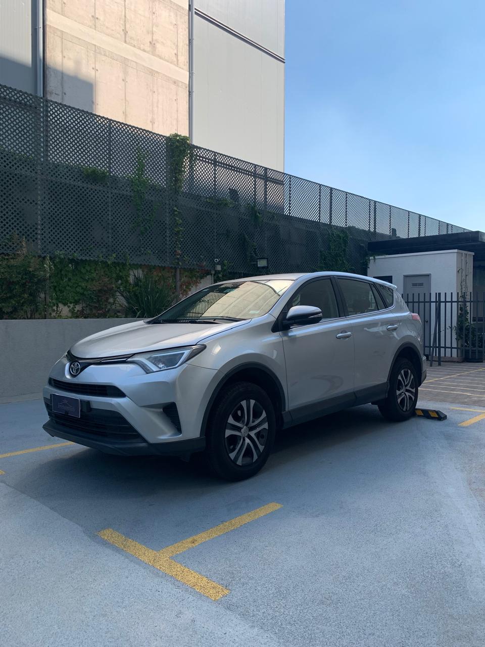 Toyota RAV4 2017