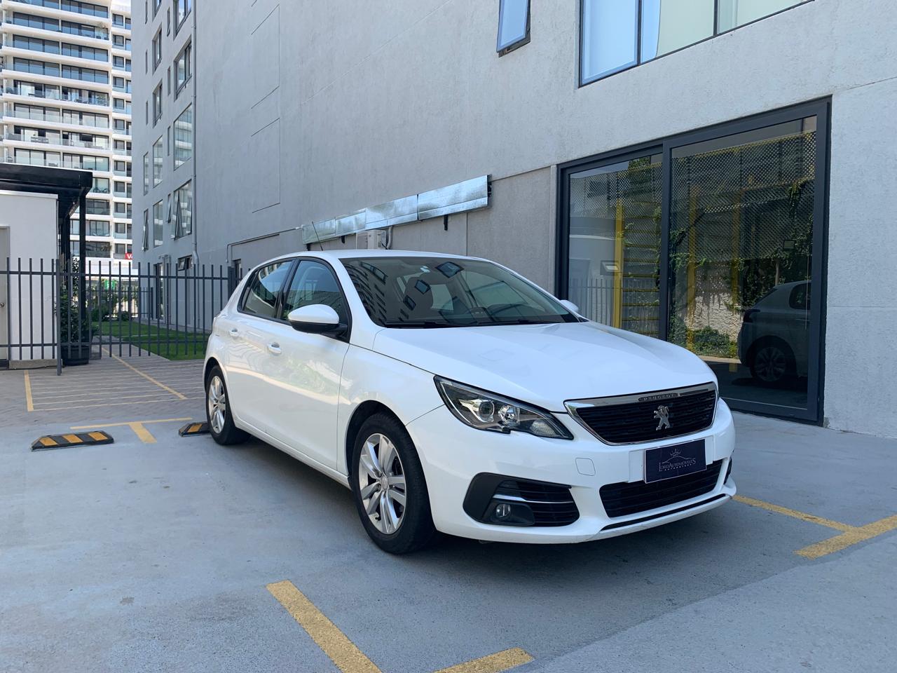 Peugeot 308  2021