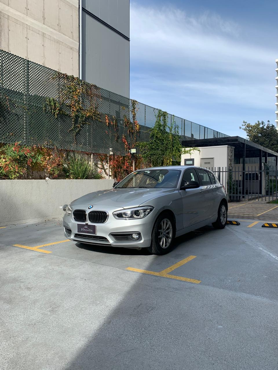 BMW 120i Serie 1 2016