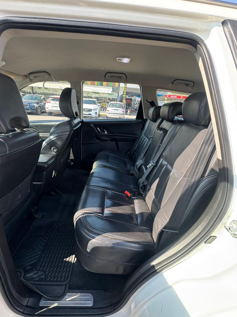 Mahindra XUV 500 Limited 2019