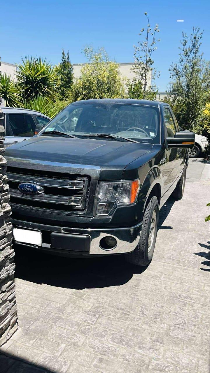 Ford F-150 REG CAB 4x2 2014