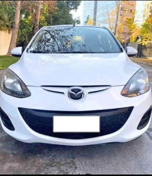 Mazda 2 2015