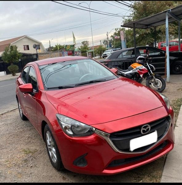 Mazda 2 2016