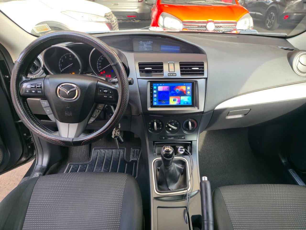 Mazda 3 2014