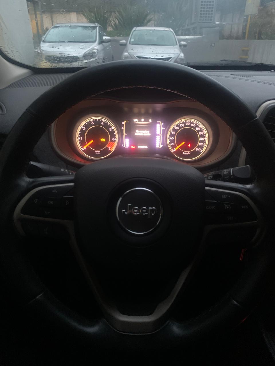 Jeep Cherokee 2016