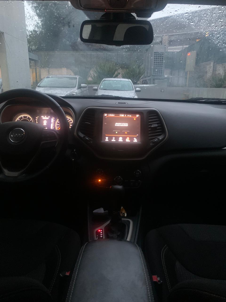 Jeep Cherokee 2016