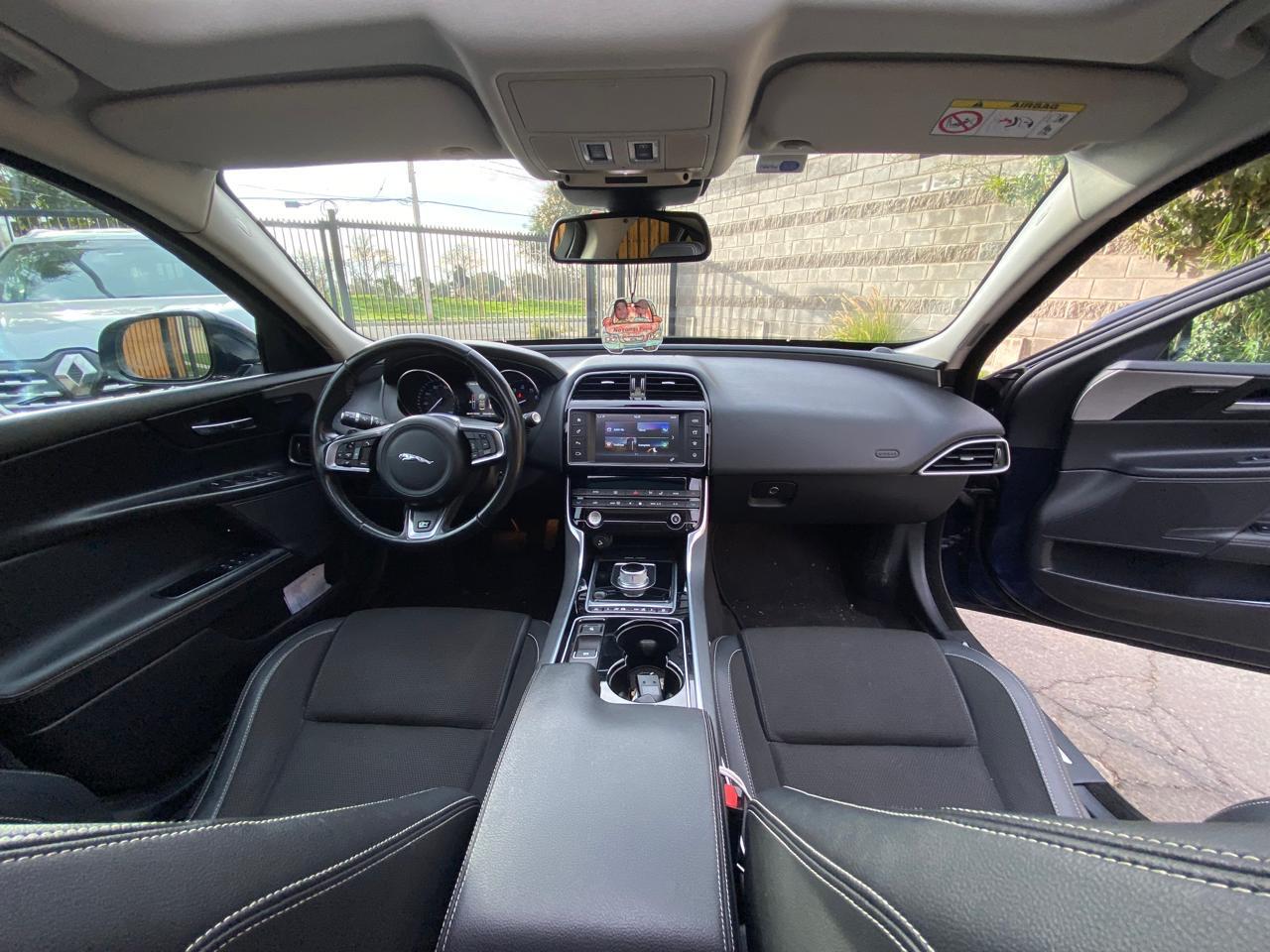 Jaguar XE R Sport 2016