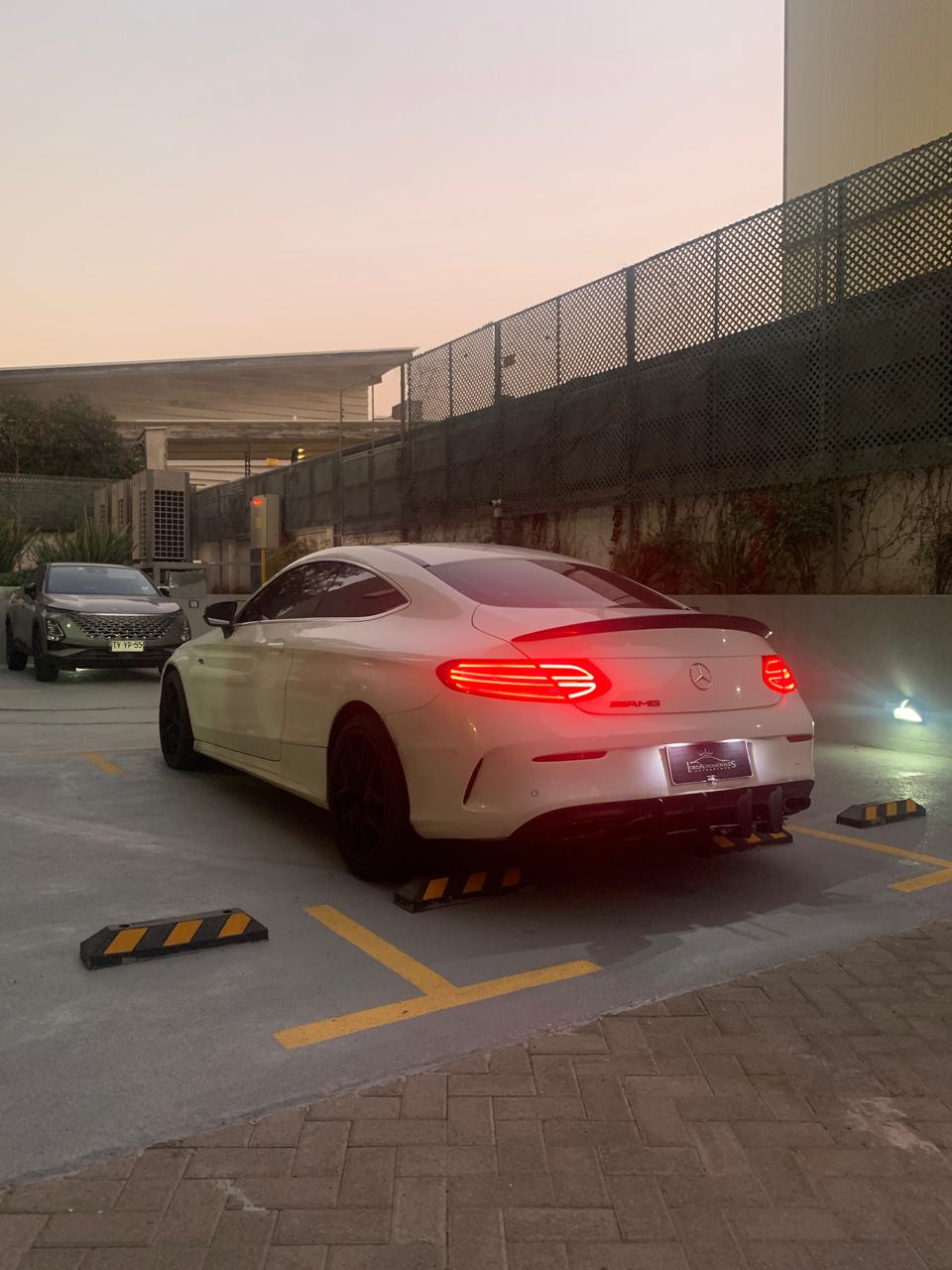 Mercedes-Benz C300 Coupé Look AMG 2018