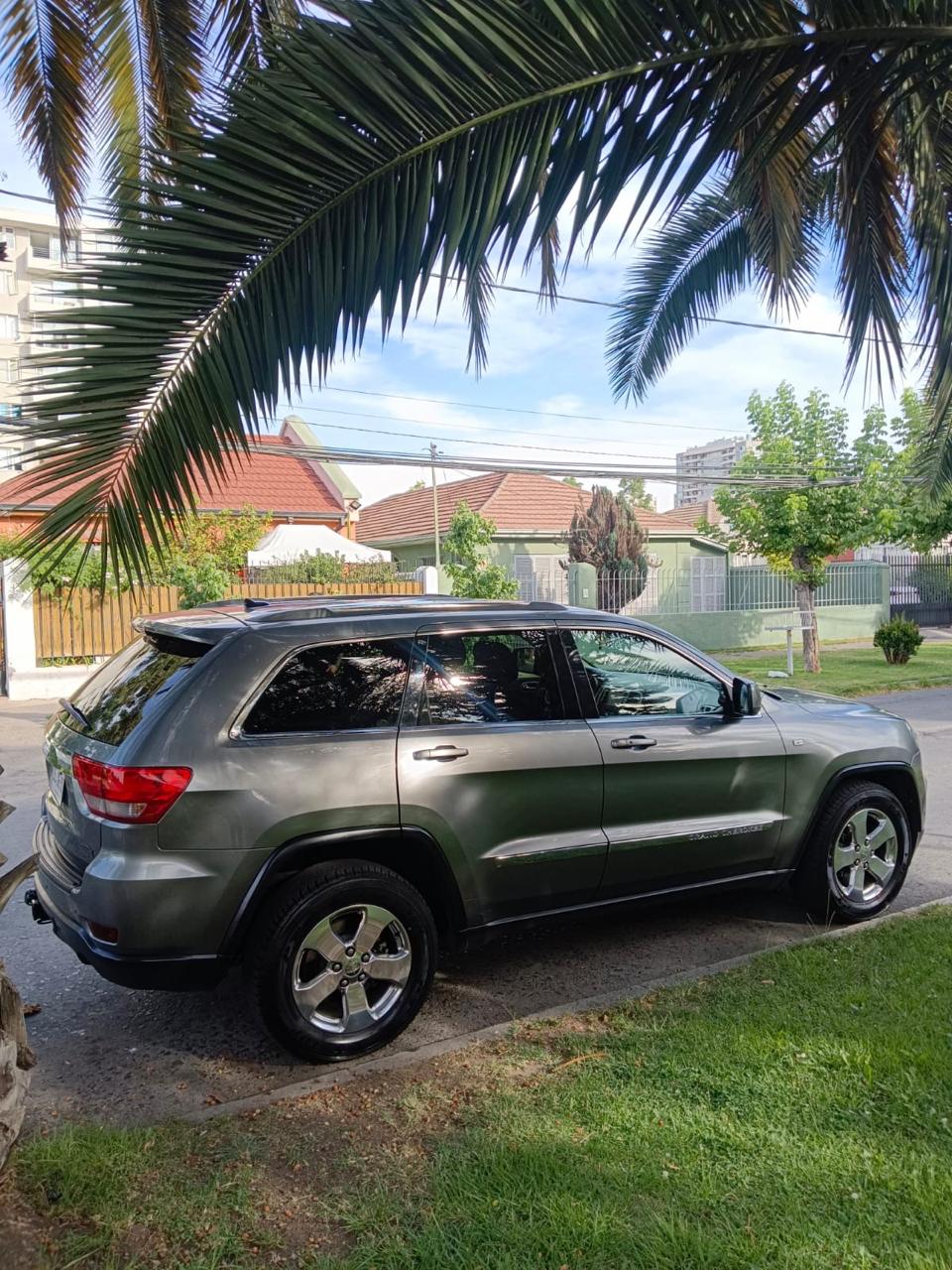 Jeep Grand Cherokee Laredo 4x4 2012