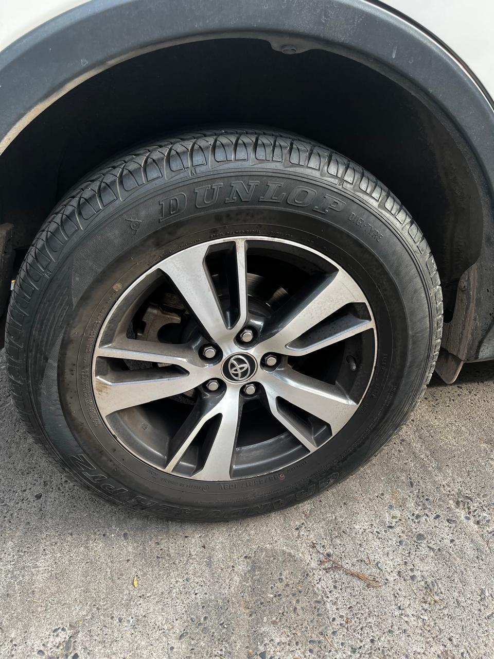 Toyota RAV4 2.5 2016