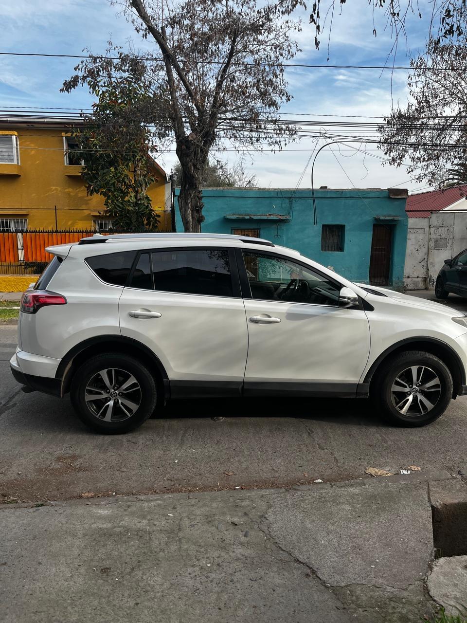 Toyota RAV4 2.5 2016