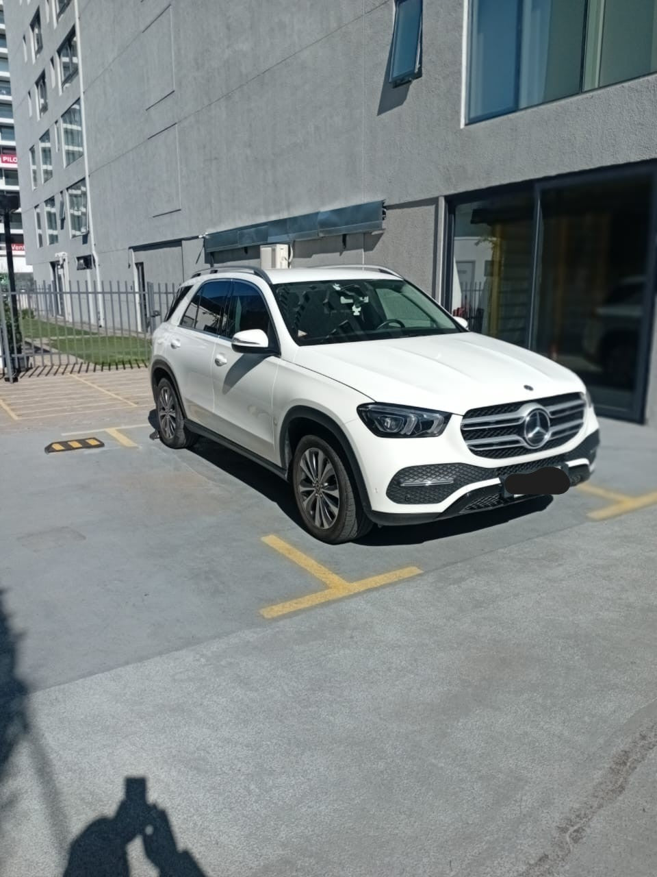 Mercedes Benz GLE D 300 4MATIC 2020 VEHICULO DE ASEGURADORA