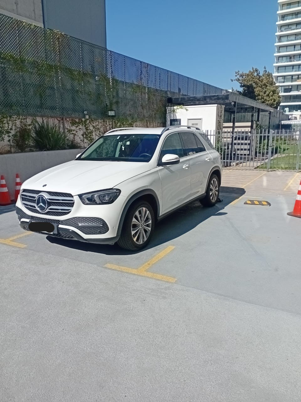 Mercedes Benz GLE D 300 4MATIC 2020 VEHICULO DE ASEGURADORA
