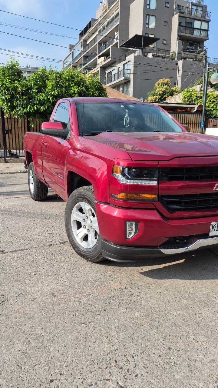 Chevrolet Silverado 2018