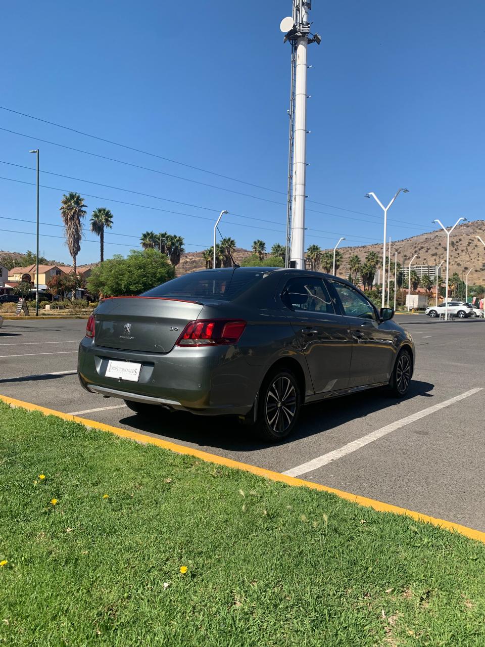 Peugeot 301 2018 — Oportunidad vehículo de aseguradora