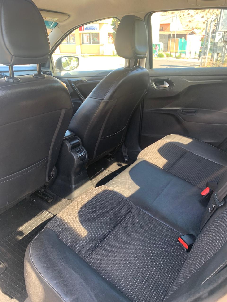 Peugeot 301 2018 — Oportunidad vehículo de aseguradora