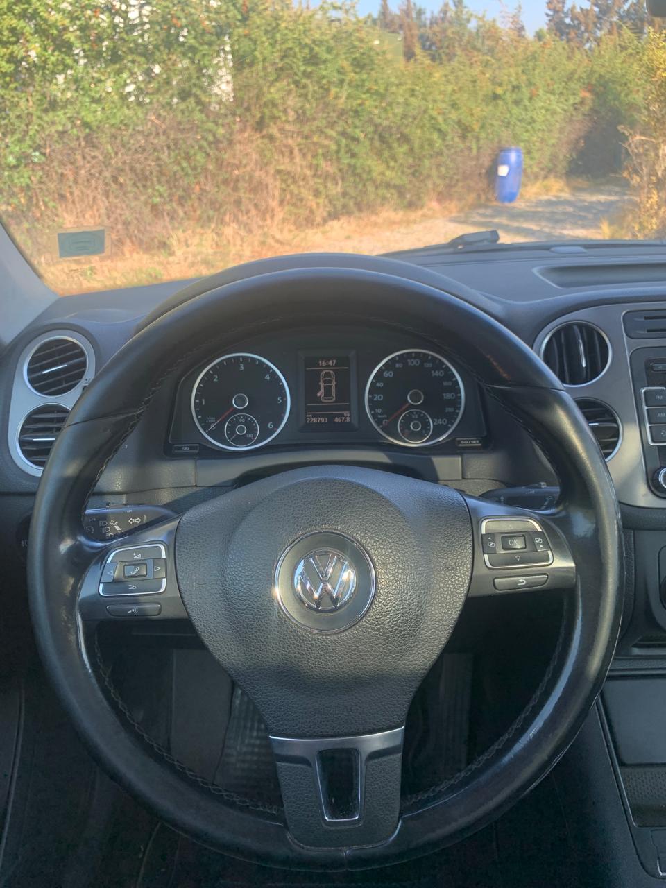 Volkswagen Tiguan 2011