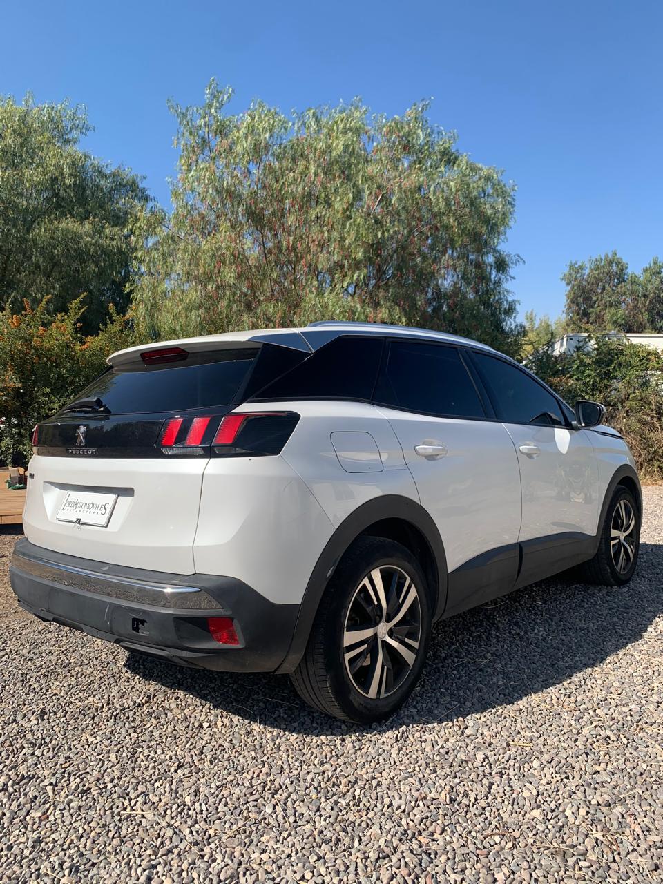 Peugeot 3008 2021