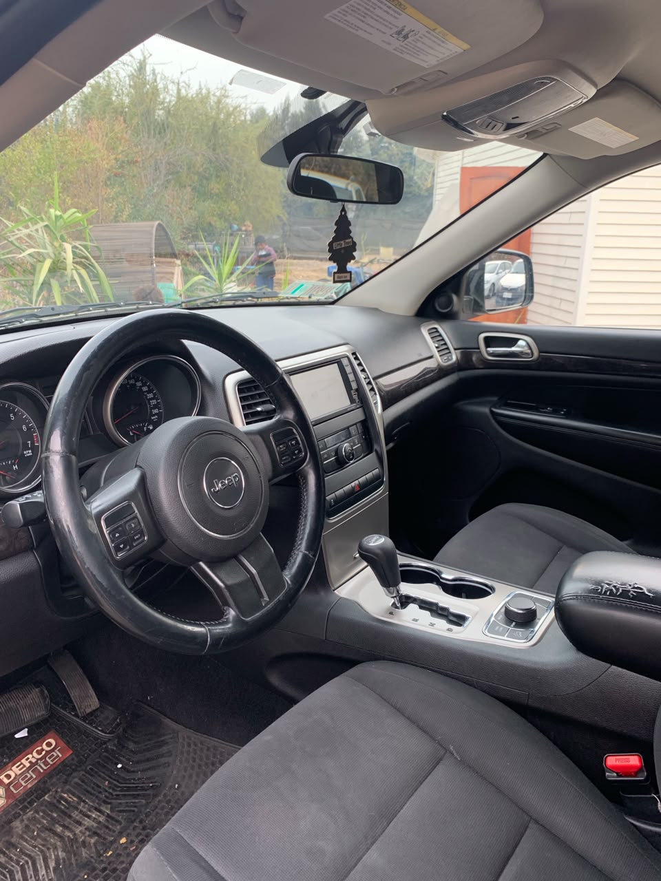 Jeep Grand Cherokee Laredo 4x4 2012